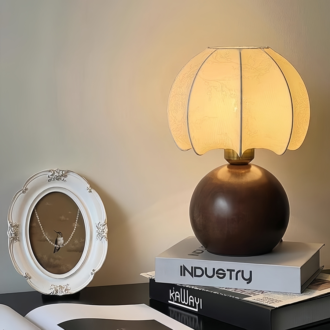 Vintage floral table lamp, med - Home Decor Living avaliação e preço